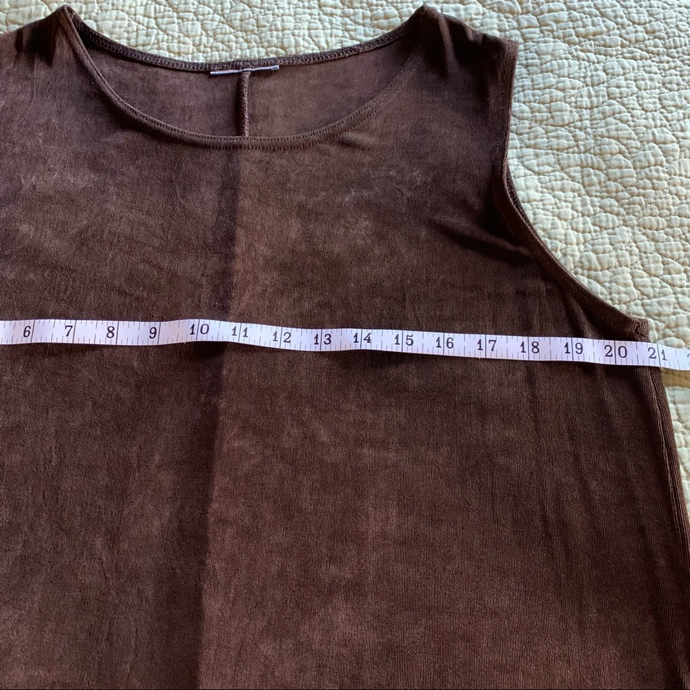 Dark Brown Tank with Shimmery Highlights Size XL - Picture 8 of 12
